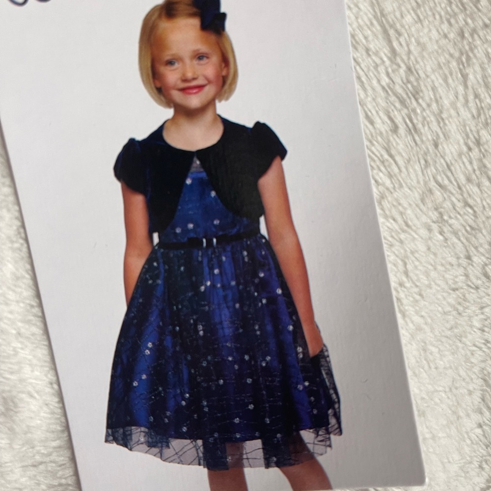 Dress - Picture 4 of 4